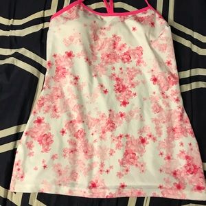 Women’s lululemon top